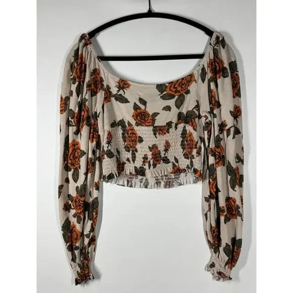 Urban Outfitters Old Soul Smocked Top M Womens Puff Sleeves Cinched Neckline NWT - Picture 5 of 6